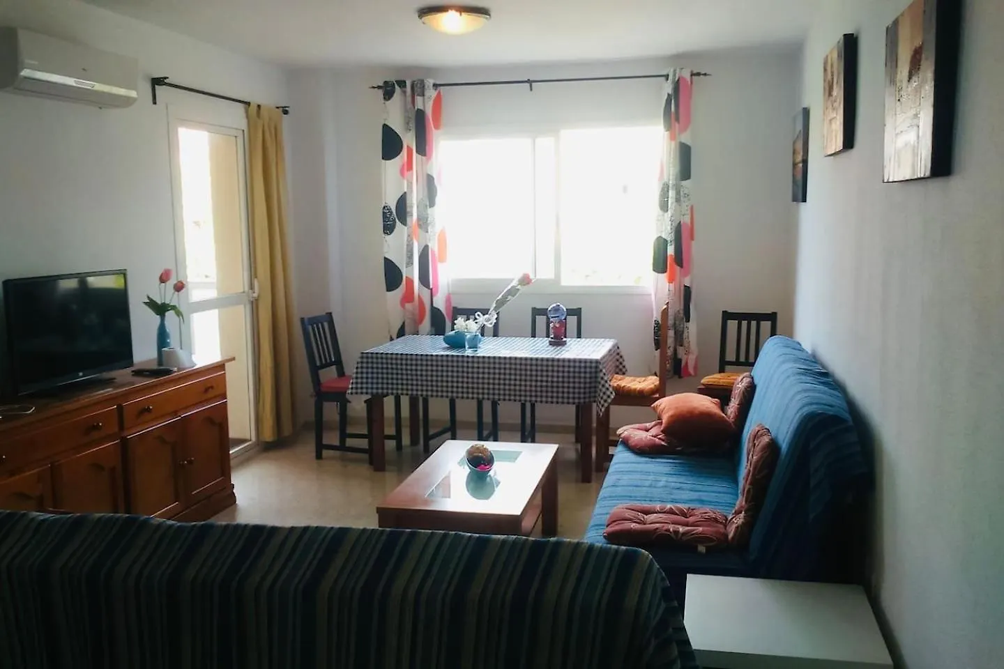 Vivienda De Vacaciones Con Piscina Y Wifi En Teatinos Daire Málaga